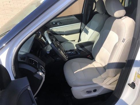 Used 2018 Ford Explorer 4WD image 14