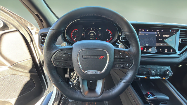 Used 2025 Dodge Durango GT AWD/4WD image 12
