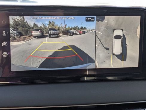 Certified 2025 Hyundai Palisade SEL image 15