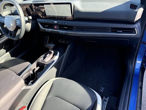 New 2025 Kia K4 GT-Line Turbo image 10