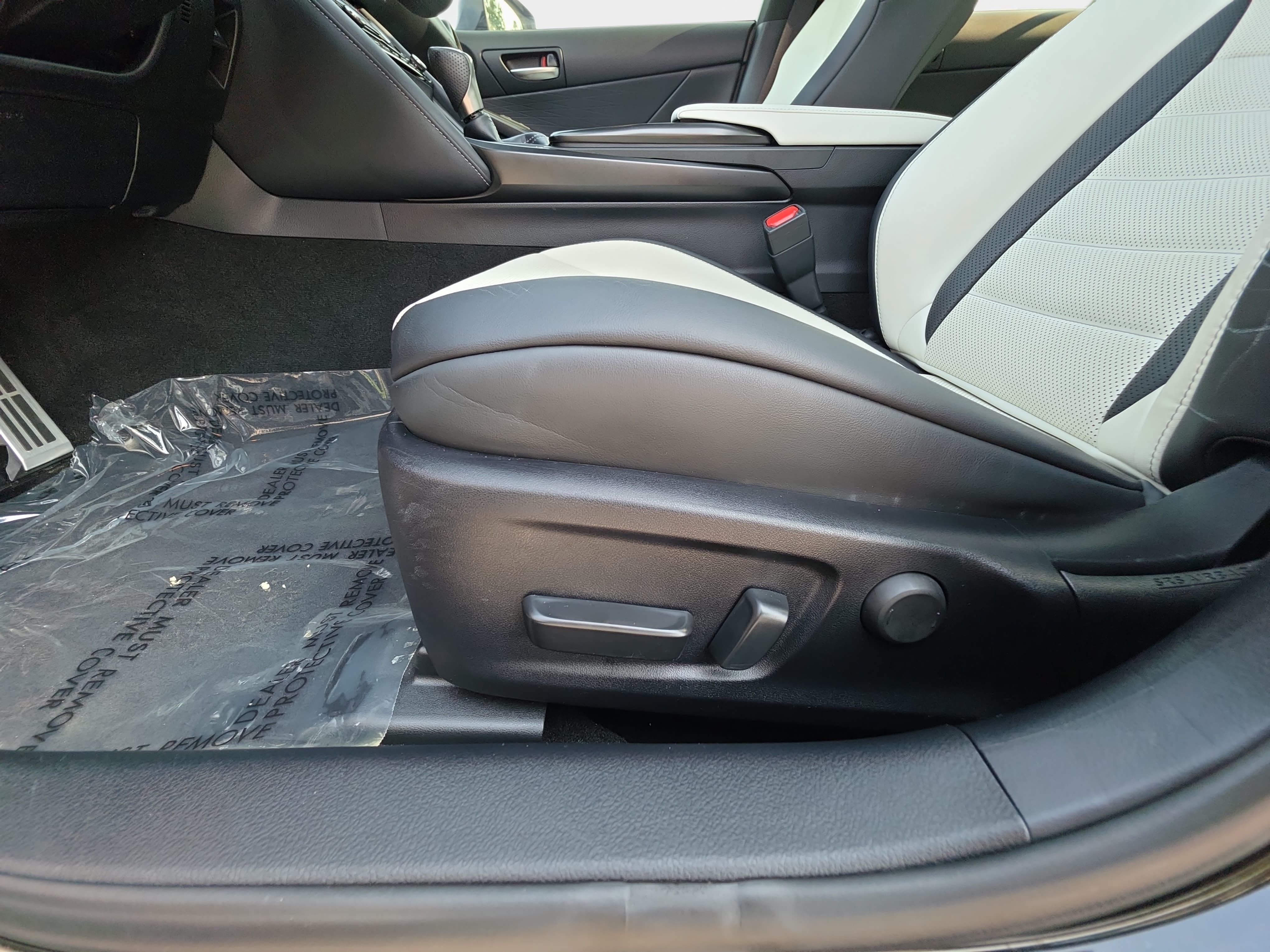 Used 2024 Lexus IS 300 F Sport w/ Accessory Package 2 RWD image 28