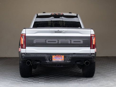 Used 2025 Ford F150 Raptor AWD/4WD image 13