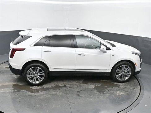 Certified 2025 Cadillac XT5 Premium Luxury image 43