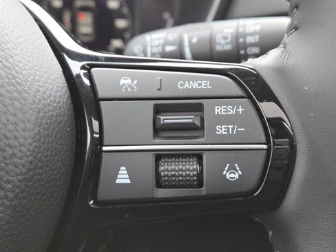 Used 2026 Honda CR-V EX-L image 5