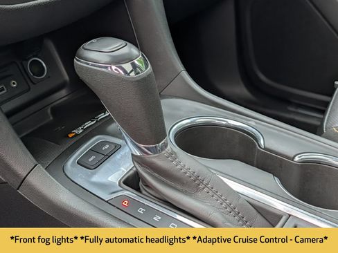 Used 2020 Chevrolet Equinox Premier AWD/4WD image 13