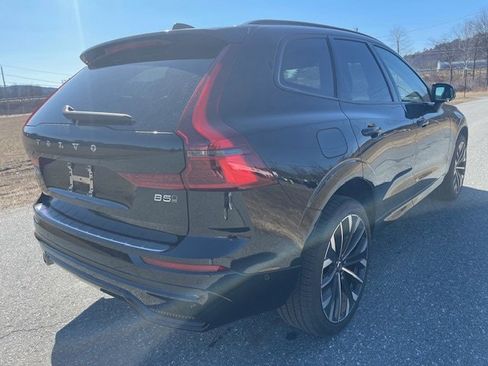 New 2026 Volvo XC60 B5 Ultra w/ Protection Package Premier AWD/4WD image 4