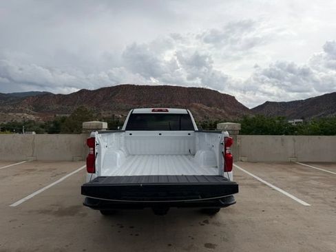 Used 2025 Chevrolet Silverado 1500 W/T w/ WT Value Package AWD/4WD image 8