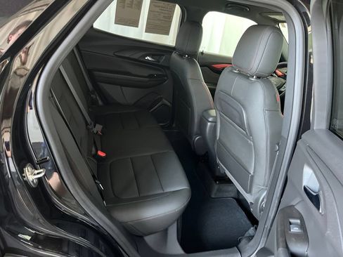 Used 2024 Chevrolet TrailBlazer RS FWD image 21