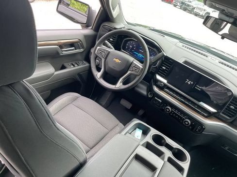New 2026 Chevrolet Silverado 1500 LT AWD/4WD image 18