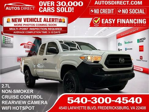 Used 2021 Toyota Tacoma SR RWD image 1