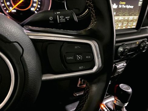 Used 2022 Jeep Gladiator Overland image 22