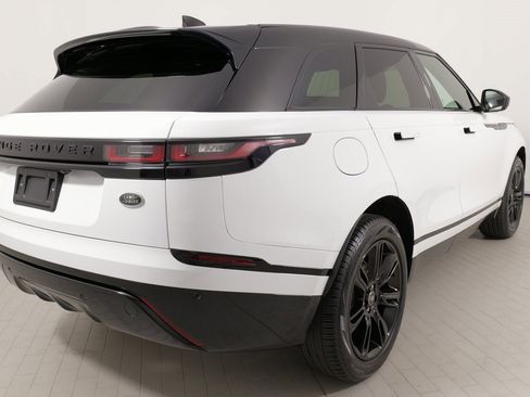Used 2023 Land Rover Range Rover Velar R-Dynamic S image 12