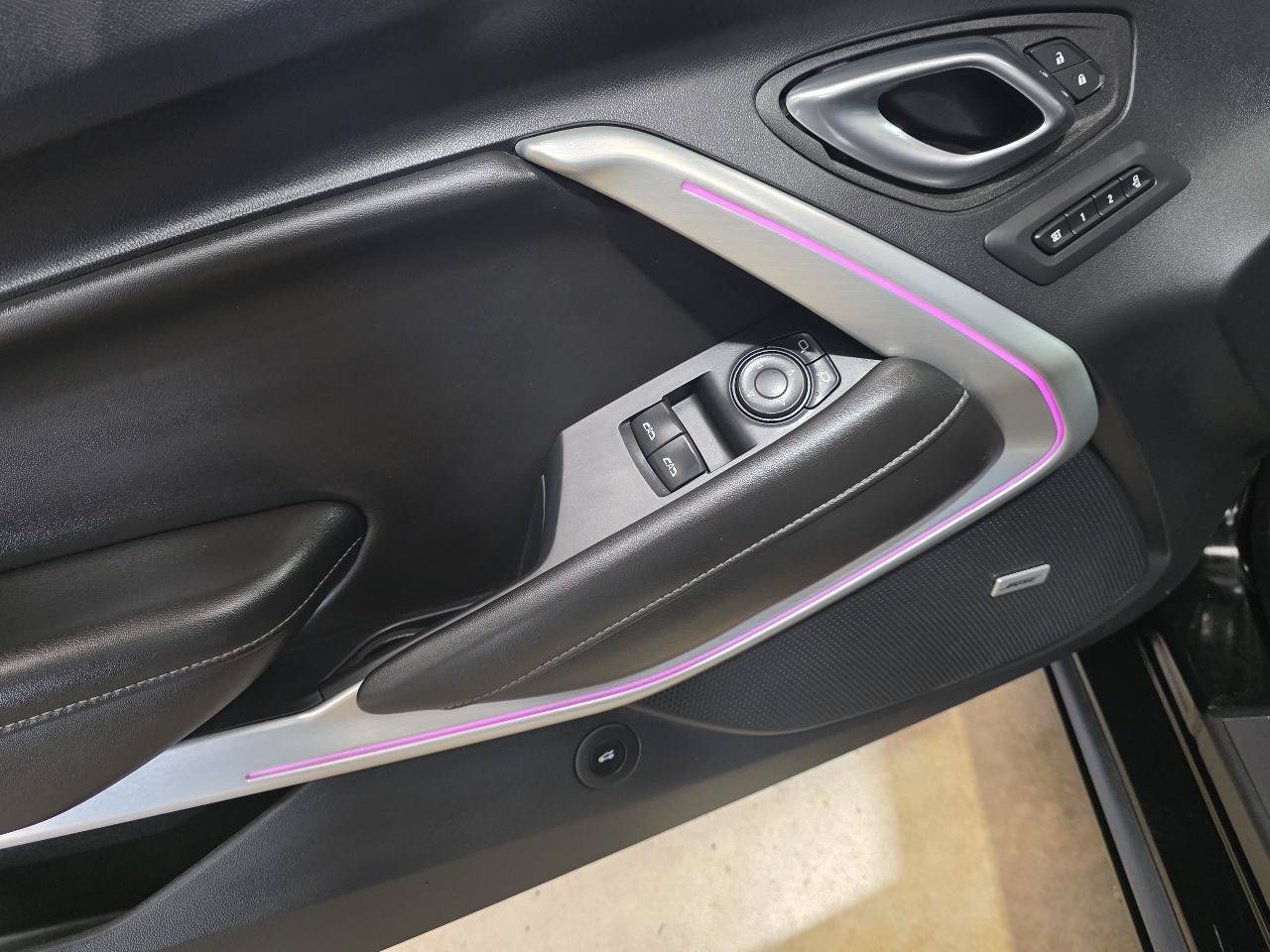 Used 2023 Chevrolet Camaro SS RWD image 14