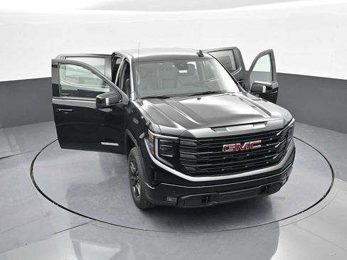 New 2026 GMC Sierra 1500 Elevation w/ Elevation Premium Package image 39