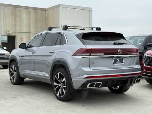 New 2026 Volkswagen Atlas Cross Sport SEL Premium R-Line AWD/4WD image 7