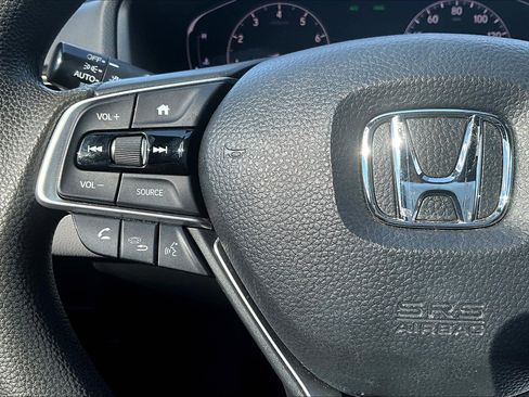 Used 2019 Honda Accord LX image 17