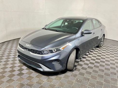 Used 2023 Kia Forte LXS FWD image 8