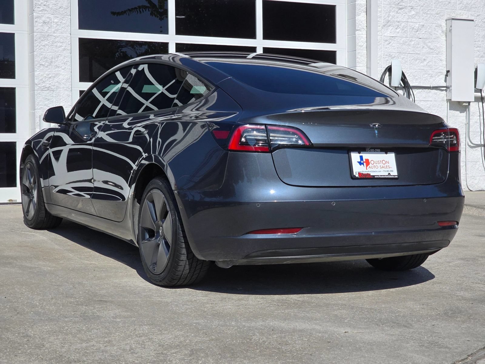 Used 2021 Tesla Model 3 Standard Range Plus RWD image 7