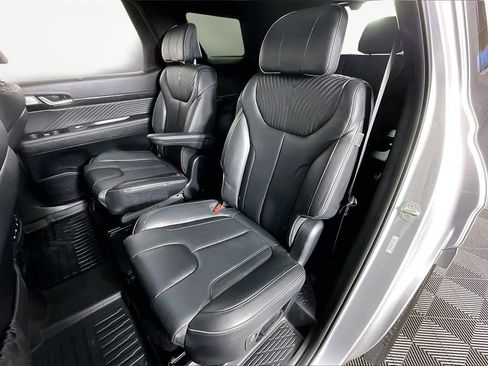 Used 2024 Hyundai Palisade Calligraphy image 21