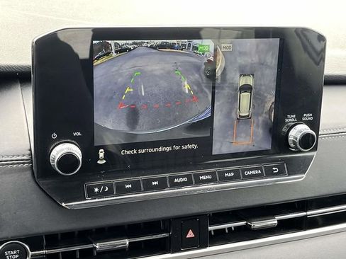 Used 2024 Mitsubishi Outlander SE image 36