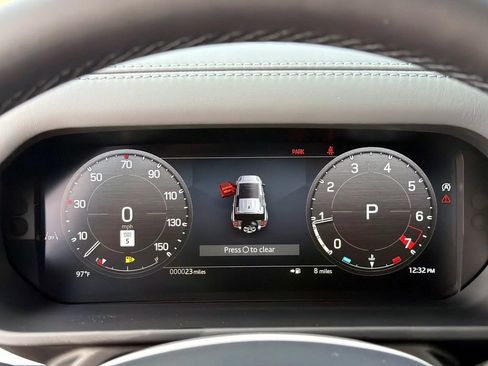 New 2026 Land Rover Defender 110 X-Dynamic SE AWD/4WD image 29