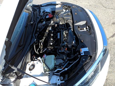 Used 2016 Honda Civic Touring image 43