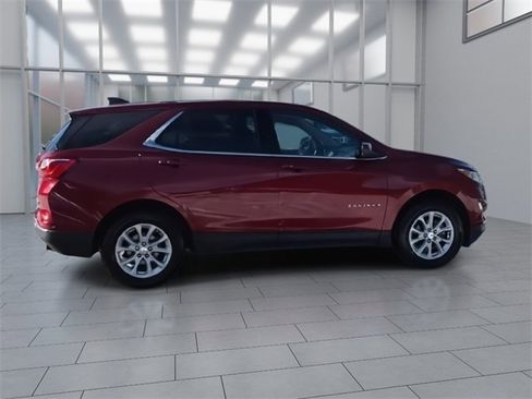 Used 2019 Chevrolet Equinox LT image 9