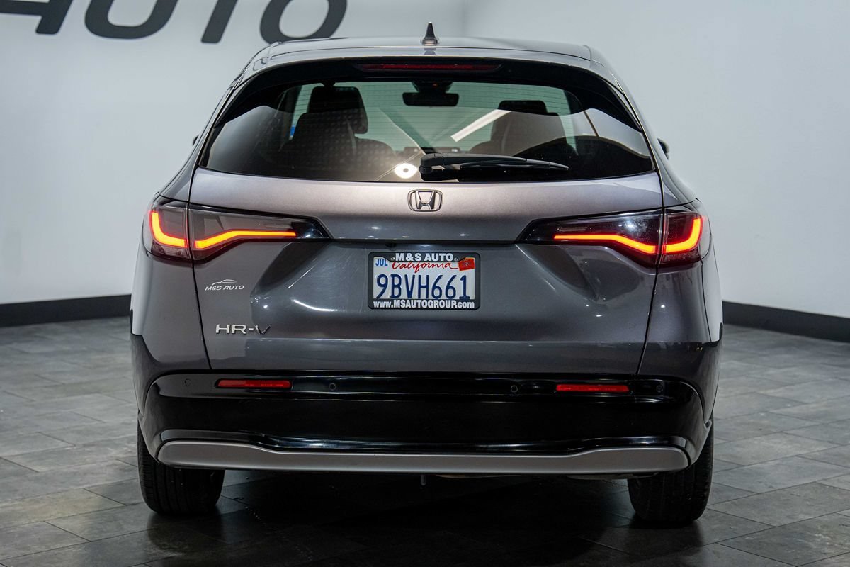 Used 2023 Honda HR-V EX-L image 3
