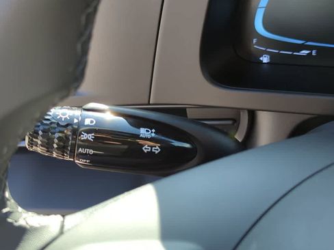 New 2026 Hyundai Elantra Sport FWD image 27
