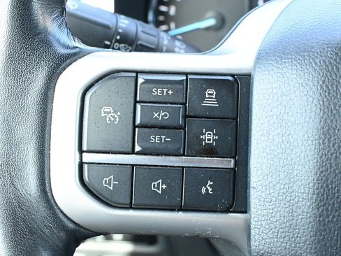 Used 2024 Ford Expedition Limited AWD/4WD image 14