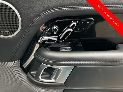 Used 2018 Land Rover Range Rover HSE image 14