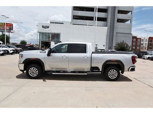 Used 2023 GMC Sierra 2500 SLE AWD/4WD image 3