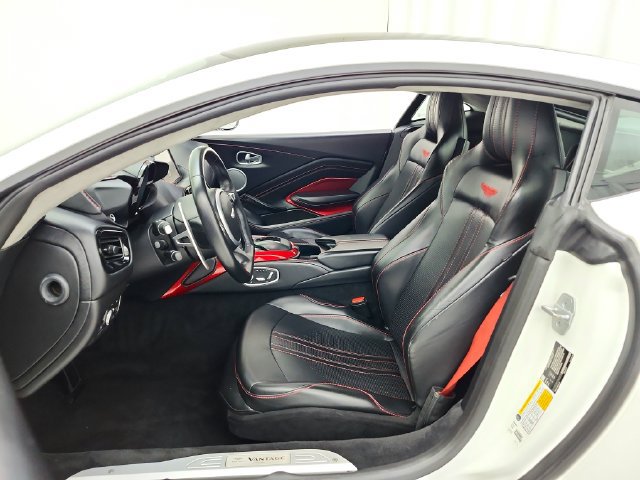Used 2020 Aston Martin V8 Vantage Coupe RWD image 21