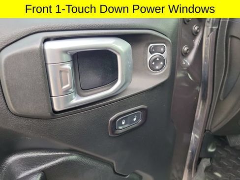 Used 2019 Jeep Wrangler Unlimited Sport S AWD/4WD image 22