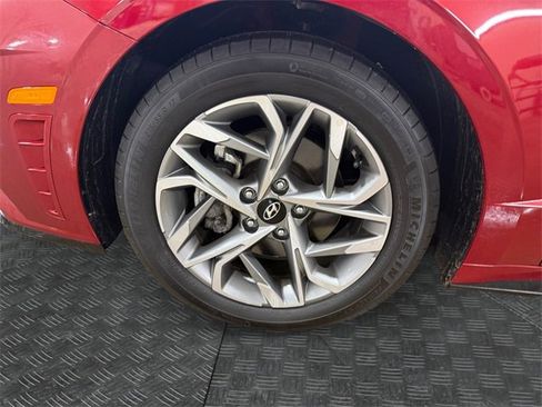 Used 2023 Hyundai Sonata SEL image 14