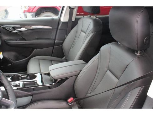 New 2025 Buick Envision Preferred AWD/4WD image 2