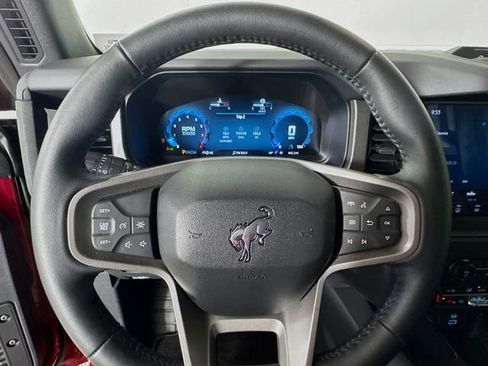 New 2025 Ford Bronco Badlands w/ Sasquatch Package image 13