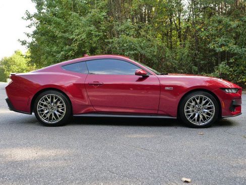 Used 2024 Ford Mustang GT Premium RWD image 13
