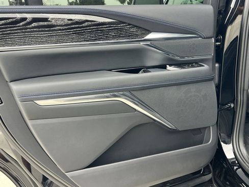 New 2026 Cadillac Escalade IQ Luxury 1 image 27