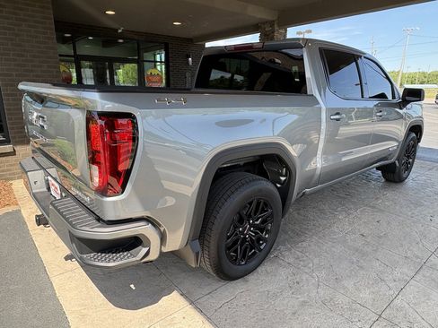 Used 2026 GMC Sierra 1500 Elevation AWD/4WD image 6