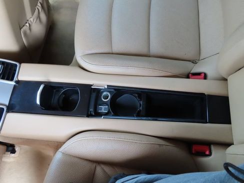 Used 2012 Porsche Panamera RWD image 15