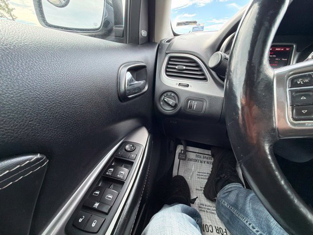 Used 2016 Dodge Journey Crossroad w/ Rear Seat Video Group AWD/4WD image 34