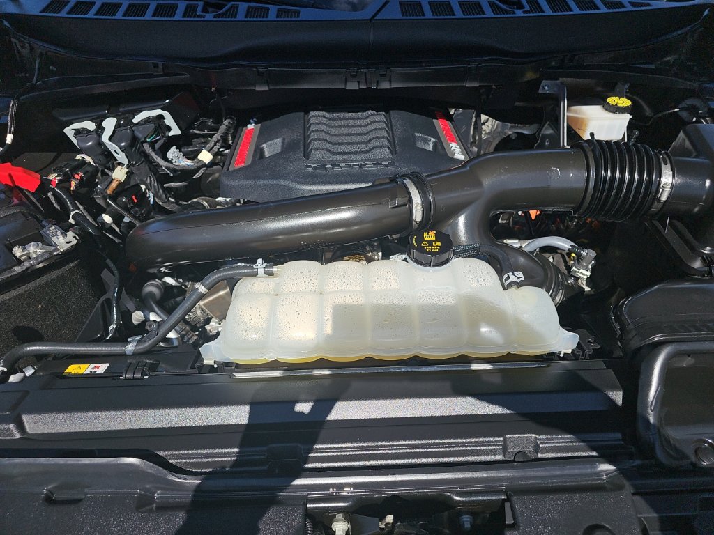 Used 2024 Ford F150 Raptor AWD/4WD image 43