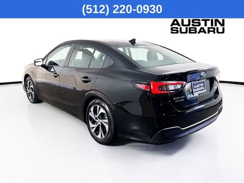 Used 2025 Subaru Legacy Premium image 6