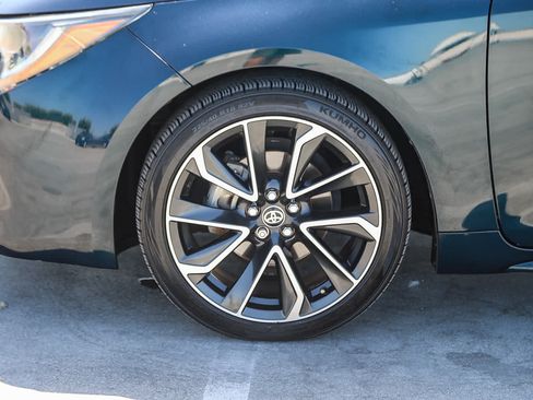 Certified 2019 Toyota Corolla XSE FWD image 10