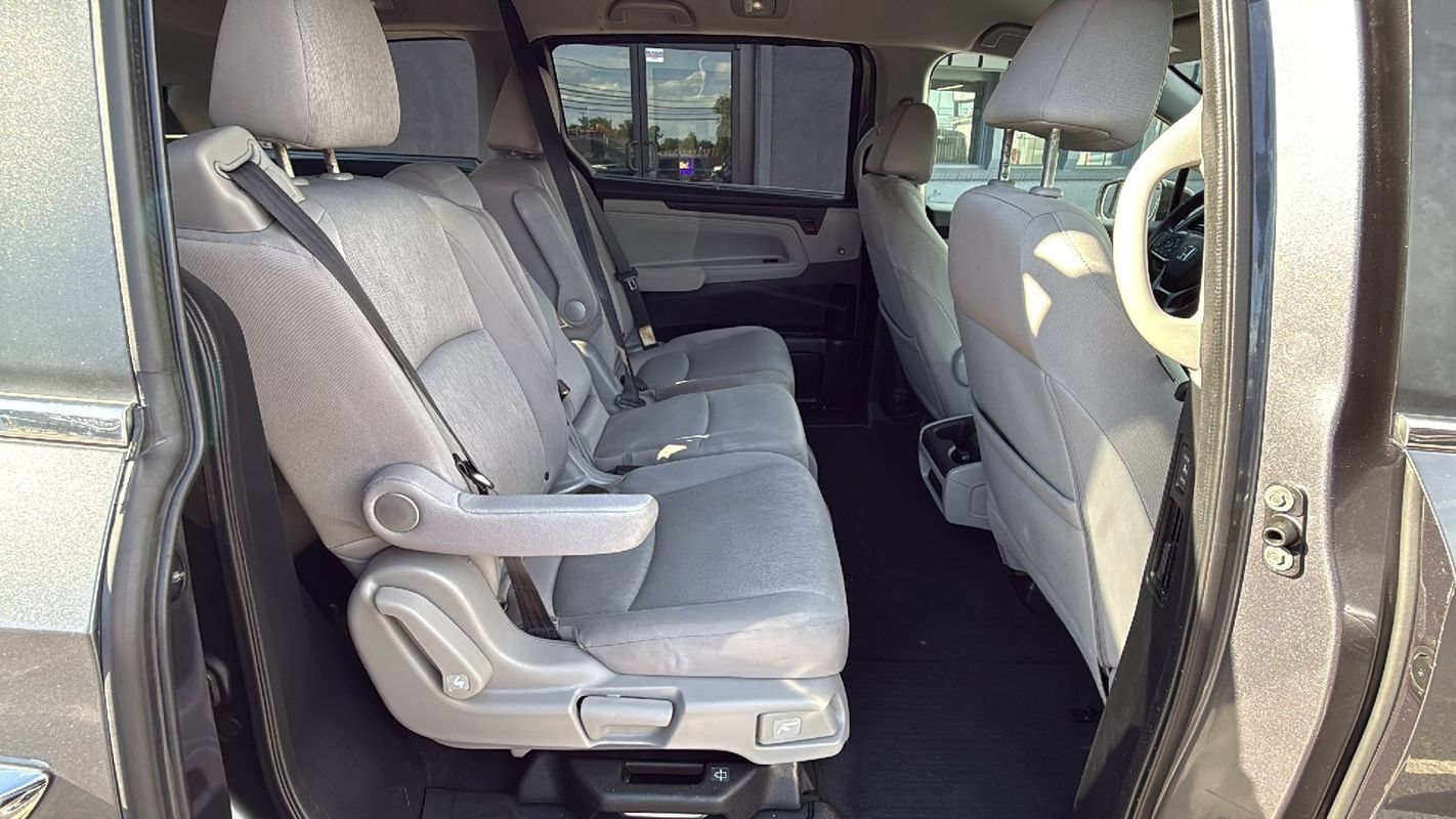 Used 2018 Honda Odyssey EX image 15