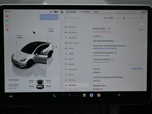 Used 2023 Tesla Model Y Performance AWD/4WD image 29