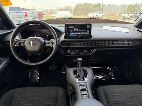 Used 2026 Honda HR-V Sport image 15