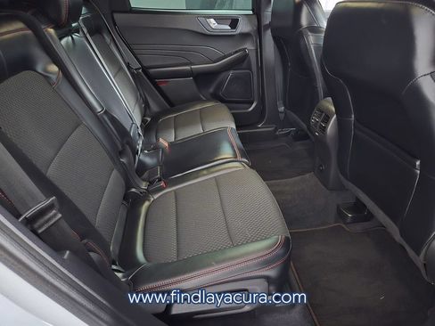 Used 2023 Ford Escape ST-Line w/ Tech Pack #1 AWD/4WD image 17