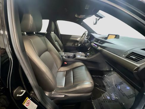Used 2012 Lexus CT 200h Premium w/ Premium Audio Pkg (F Sport) FWD image 21